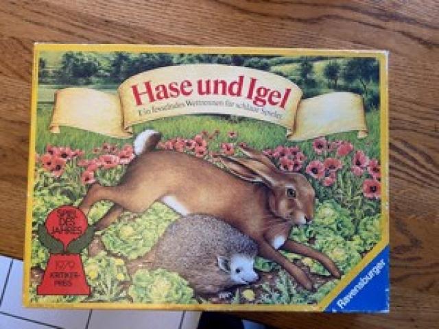 Verkaufe das Spiel der Hase und der Igel (Gesellschaftsspiel   Kinderspiel) - 1