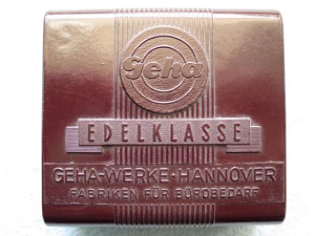 Geha-Werke Hannover, Tintenpatronendose, Farbbanddose, rotes Bakelit - 1